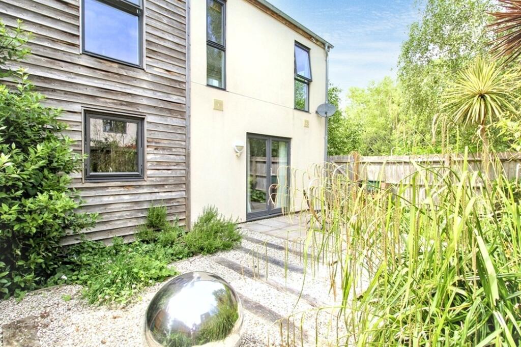 Additional image 15 of Elgin Grove, Street