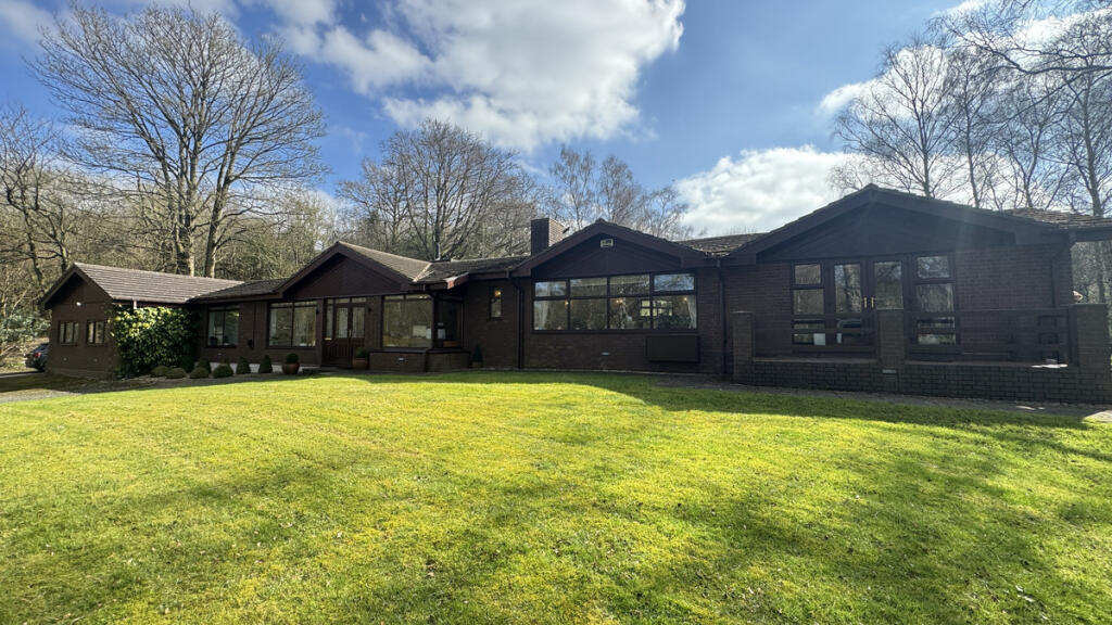 Billy Lane, Birmingham, Barnt Green B45 8BY