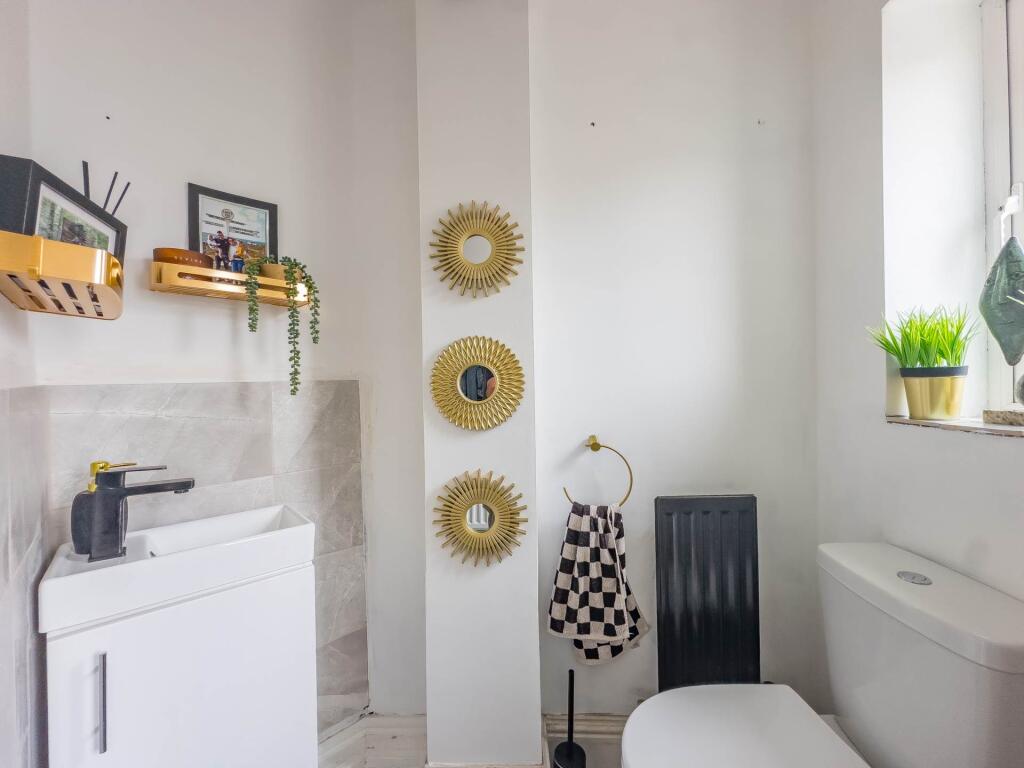 Additional image 2 of Lumb Hall Way, Drighlington