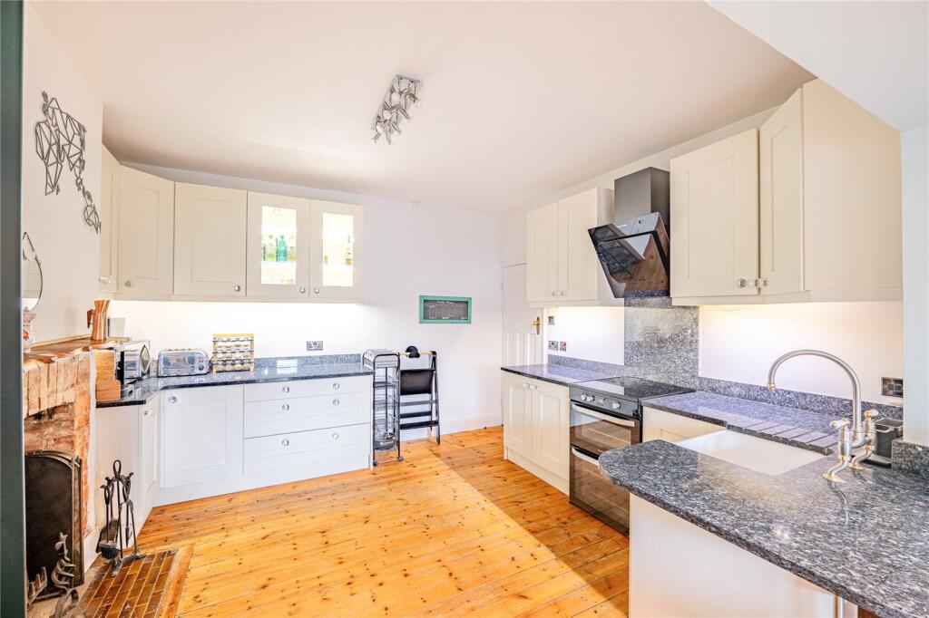 Additional image 5 of Clarendon Avenue, Trowbridge