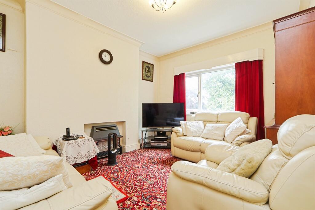 Additional image 19 of Lindisfarne Road, Shipley