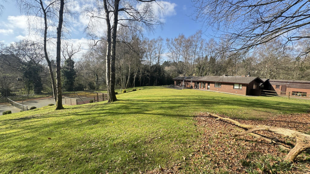 Additional image 2 of Billy Lane, Birmingham, Barnt Green B45 8BY