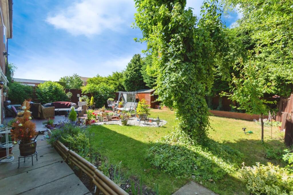 Additional image 24 of Barnfield Drive, Solihull