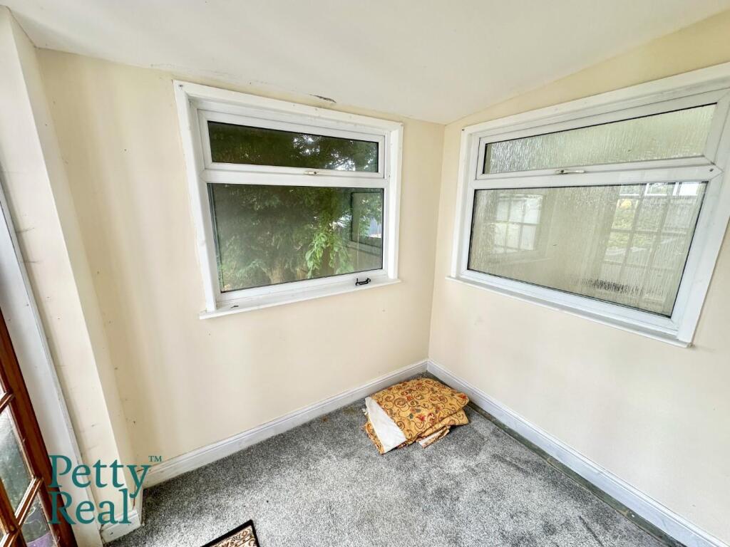 Additional image 11 of Wheatley Lane Road, Fence