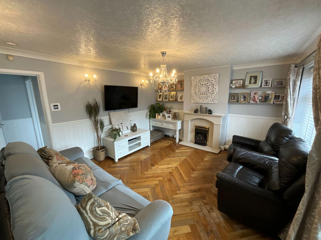 Additional image 6 of ROWLEY REGIS, Regis Heath Road