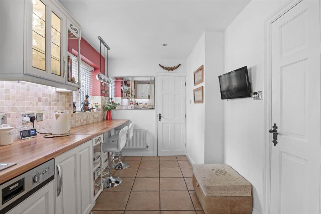 Additional image 9 of High Street, Broom, Alcester