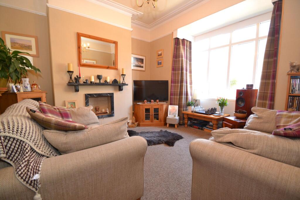 Lenton Villas, Idle,