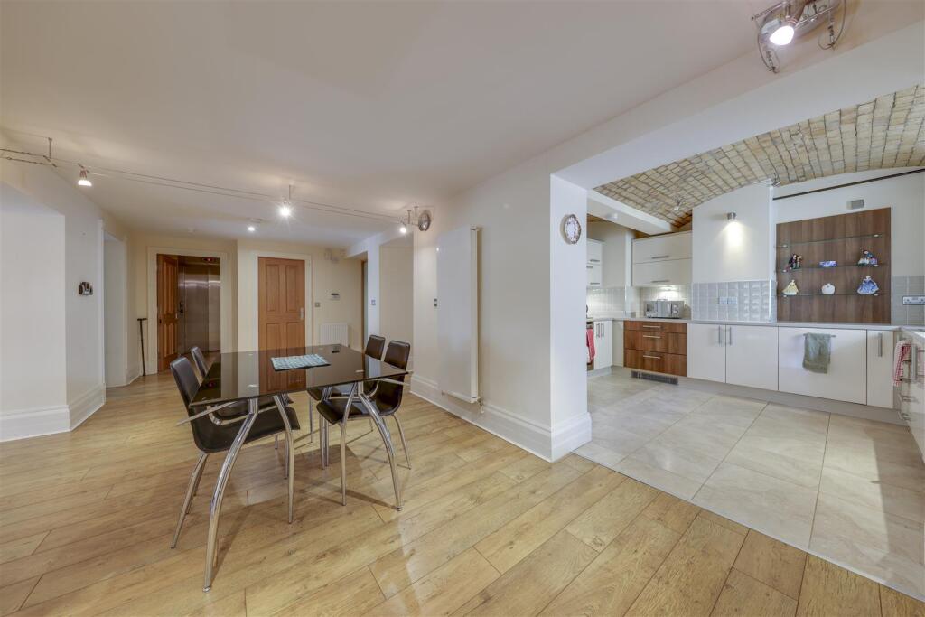 Additional image 11 of Lea Bank Hall, College Lane, Rawtenstall, Rossendale - Incredible, Spacious Apartment In Unique, Exclusive Gated Setting