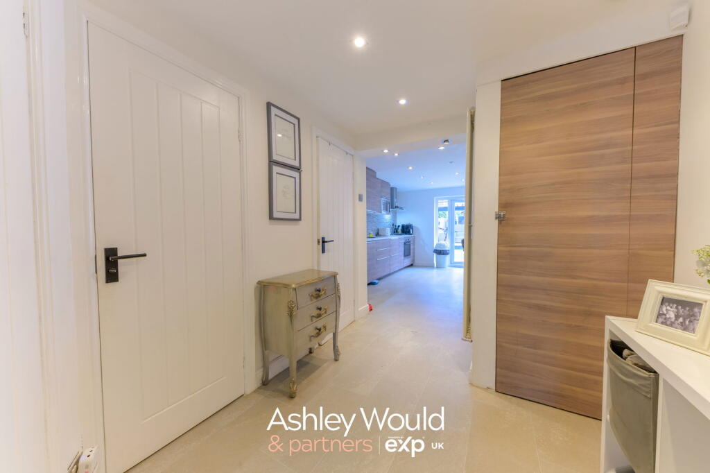 Additional image 5 of Merton Close, Oldbury, B68 8NG