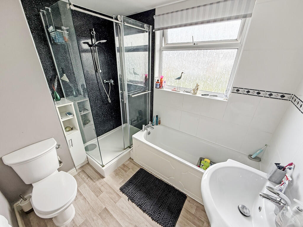 Additional image 15 of Broxburn Road, Warminster