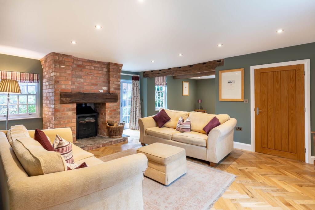 Additional image 10 of Dale Lane, Lickey End, B60