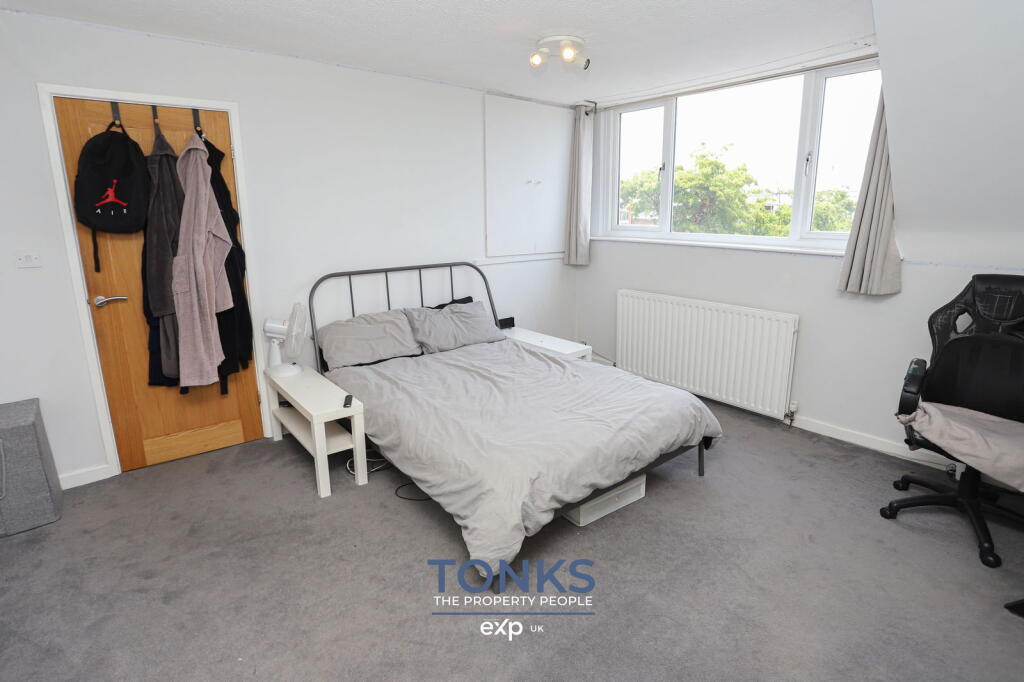 Additional image 20 of Merton Close, Oldbury, B68 8NG