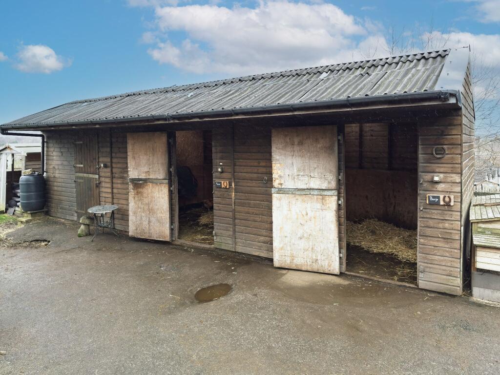 Additional image 49 of The Old Barn, Wyke Lane, Bradford, BD12 7ED