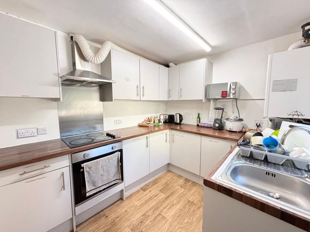 Additional image 7 of Eastland Road, Yeovil