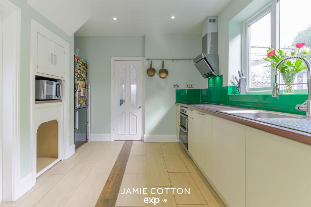 Additional image 10 of Kent Road, Halesowen, B62 8PD