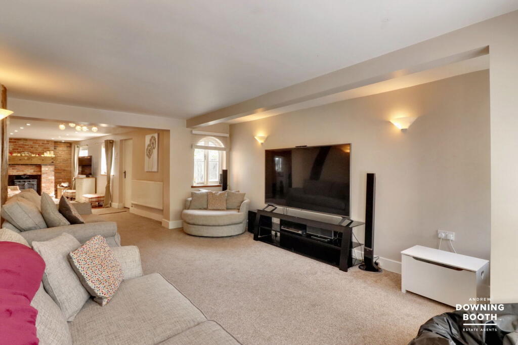 Additional image 2 of The Square, Elford - Five Double Bedroom Detached Cottage