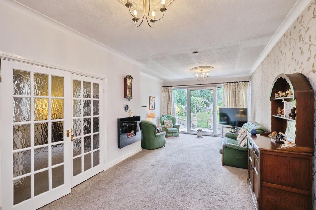 Additional image 19 of Kingstanding Road, Birmingham