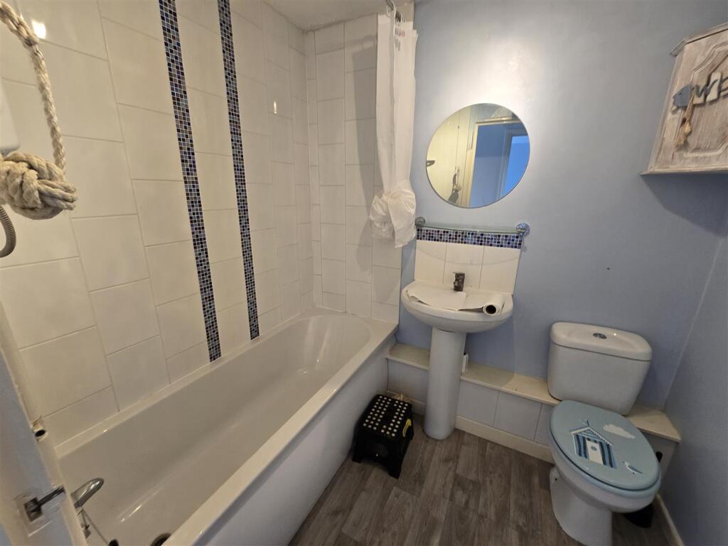 Additional image 4 of Malthouse Close, Wincanton