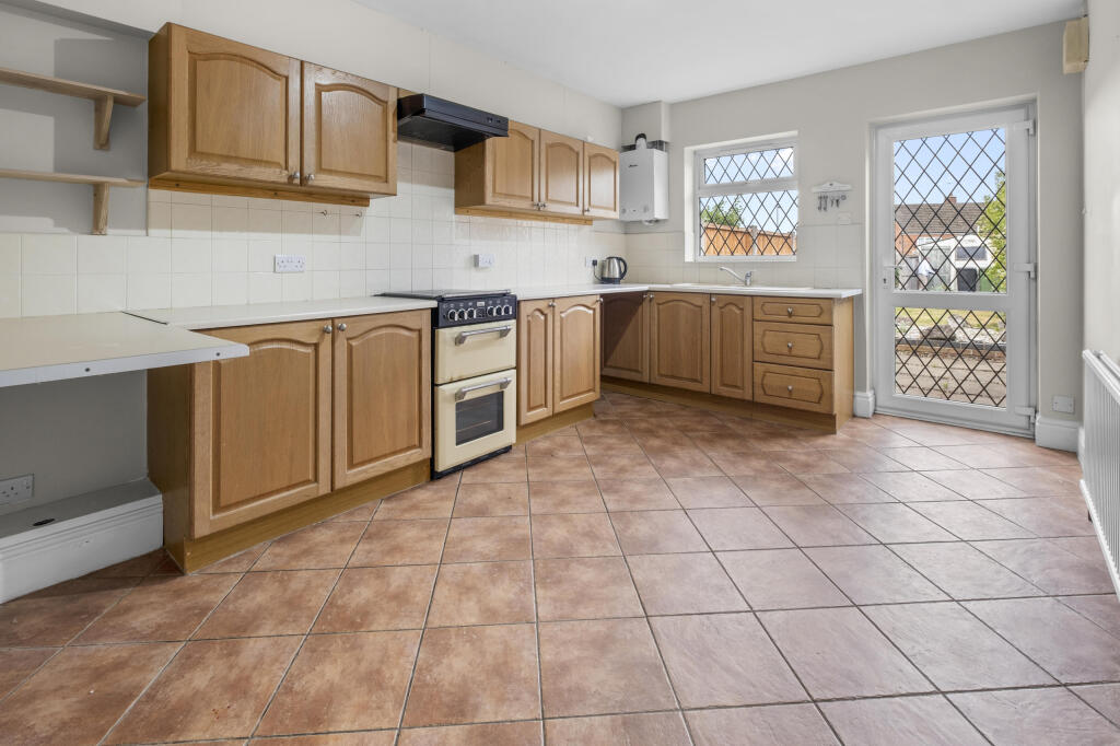 Additional image 3 of Stourbridge Road, Bromsgrove. B61 0AL