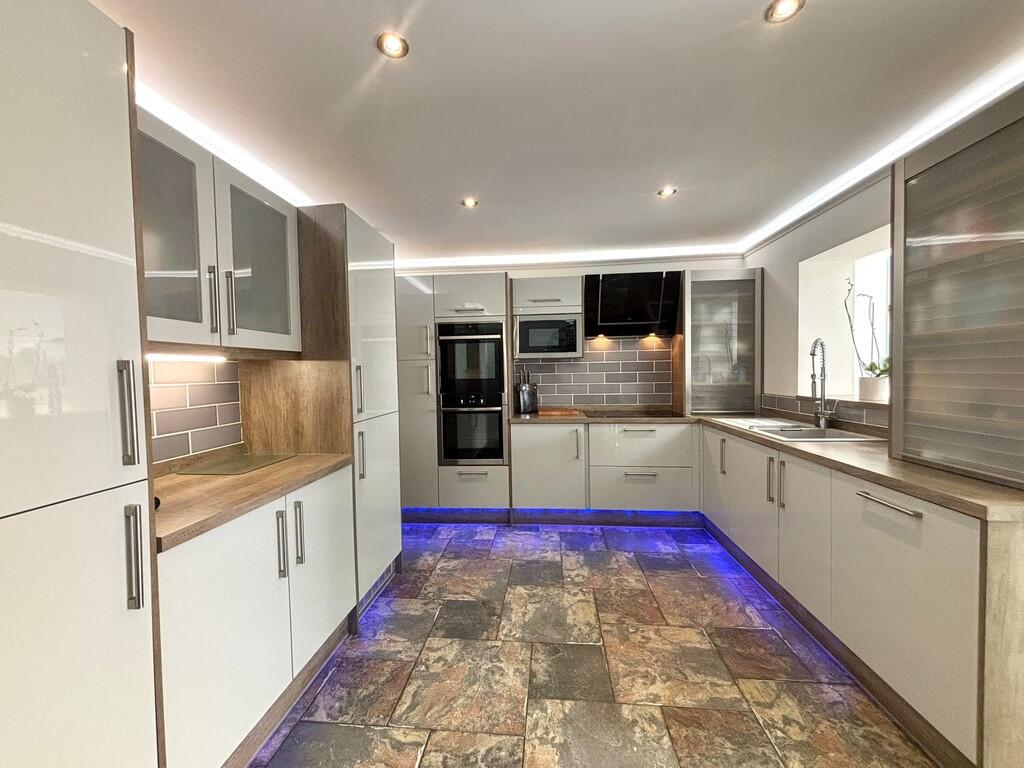 Additional image 26 of Back Lane, Thornton, Bradford