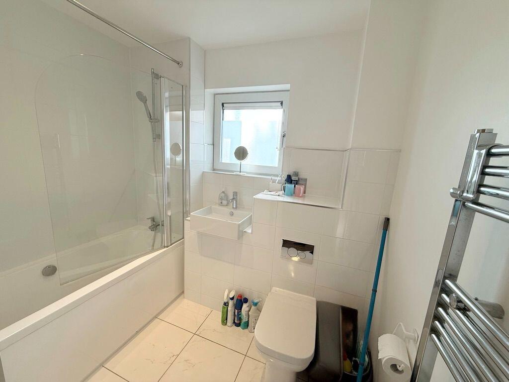 Additional image 15 of Oakview, Richard Lewis Way, Shirley, B90 3FX