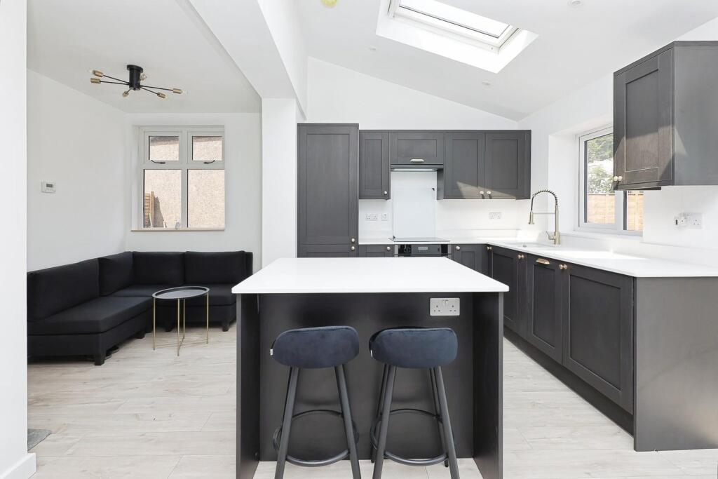 Additional image 7 of Kingswood Close, Lapworth, Solihull