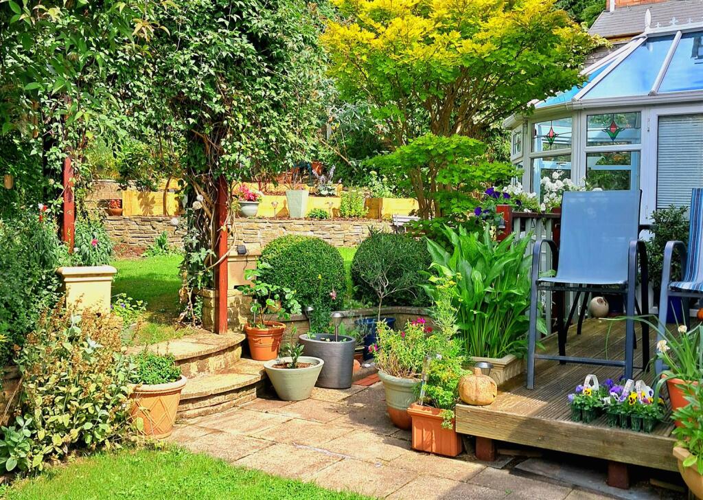 Additional image 18 of Castle Close, Cradley Heath