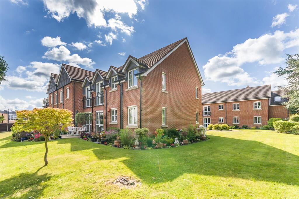 Additional image 9 of New Hall Lodge, Sutton Coldfield