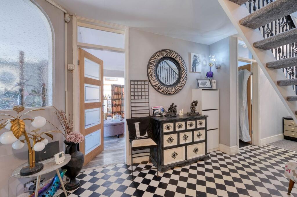 Additional image 12 of Beacon Hill, Rednal, B45