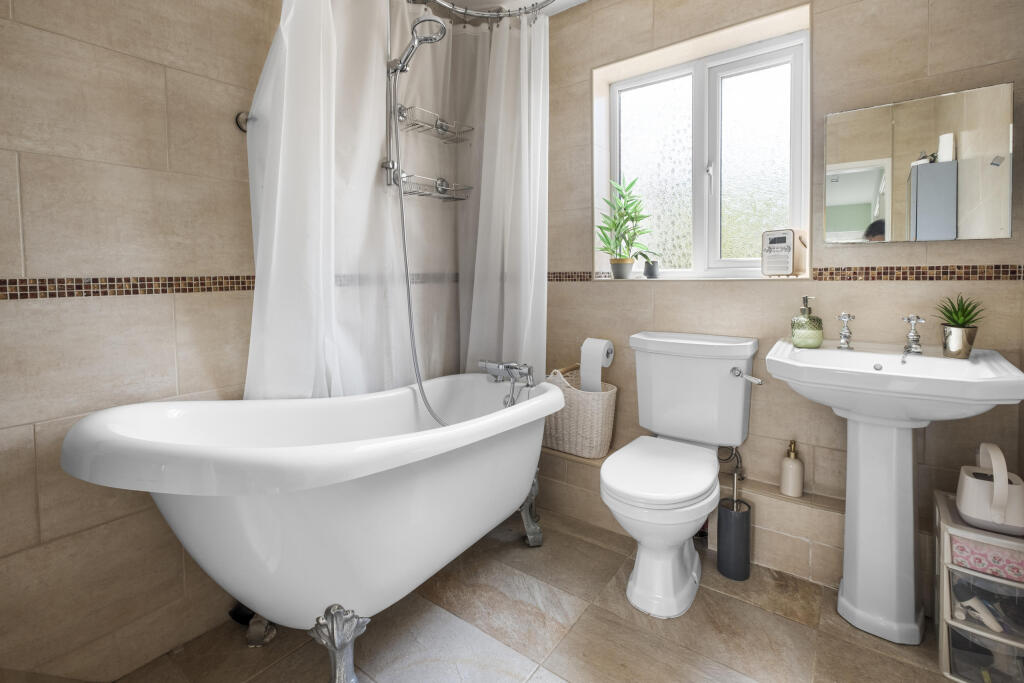 Additional image 12 of Juniper Cottage, 3 Rigby Hall, Rigby Lane, Bromsgrove. B60 2EW