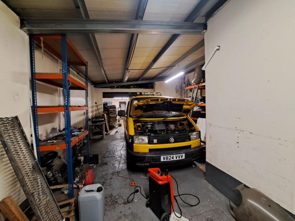 Additional image 17 of 24 Broad Street, Oldbury, West Midlands, B69 4SF