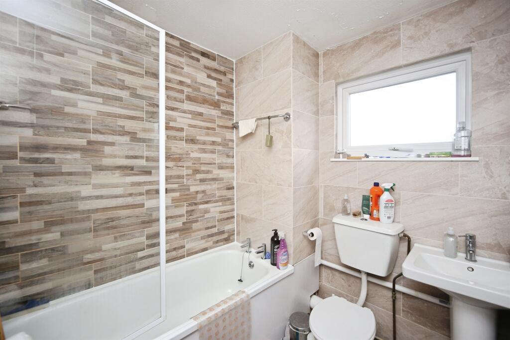 Additional image 15 of Ryton Close, Redditch