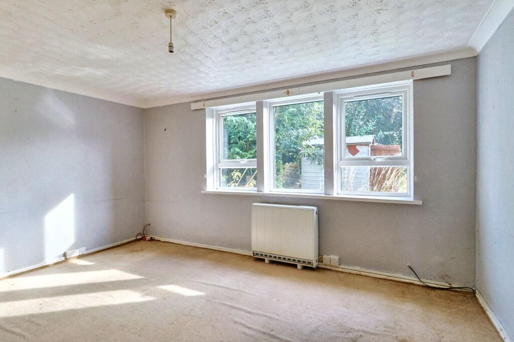 Additional image 3 of 57 Thurlocks, Tintinhull, Yeovil, Somerset, BA22 8QE