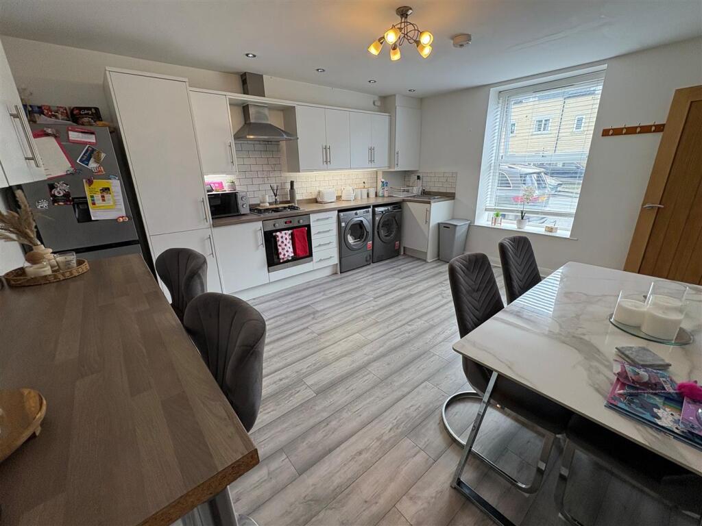 Additional image 6 of Ford Hill, Queensbury