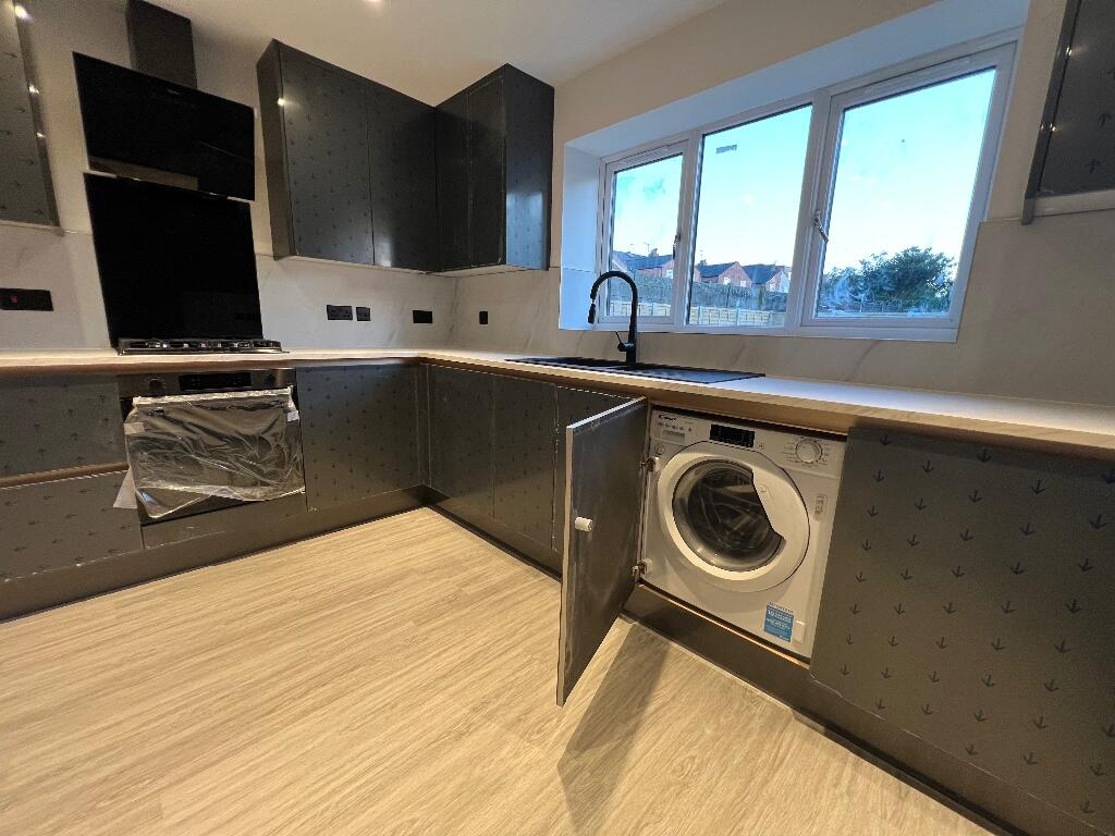 Additional image 16 of Deen Cresent, Birmingham, B8