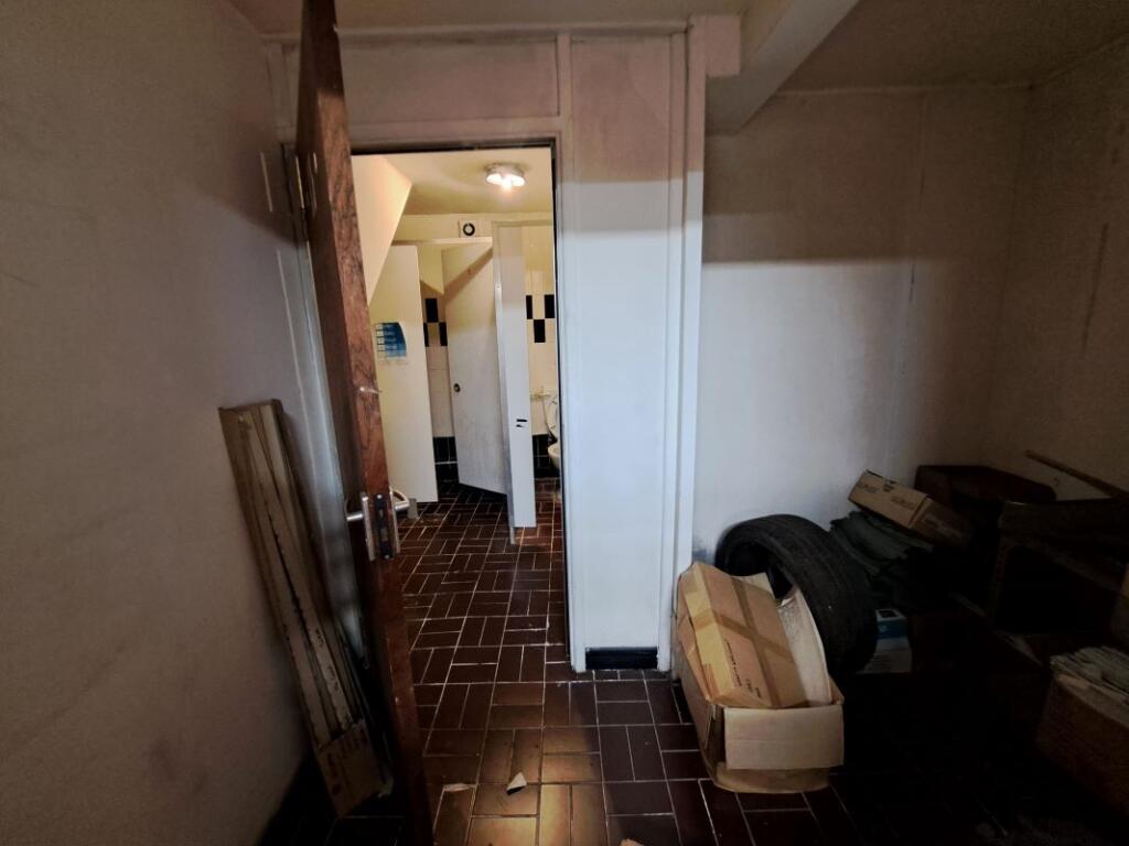 Additional image 18 of 24 Broad Street, Oldbury, West Midlands, B69 4SF