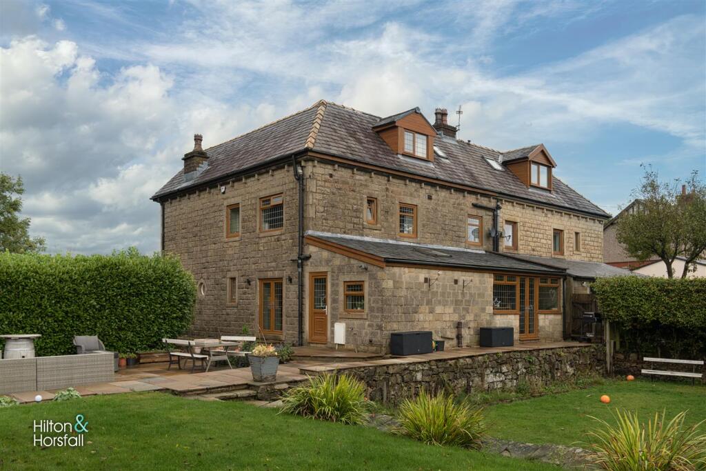 Additional image 23 of West Springfield, Castle Road, Colne