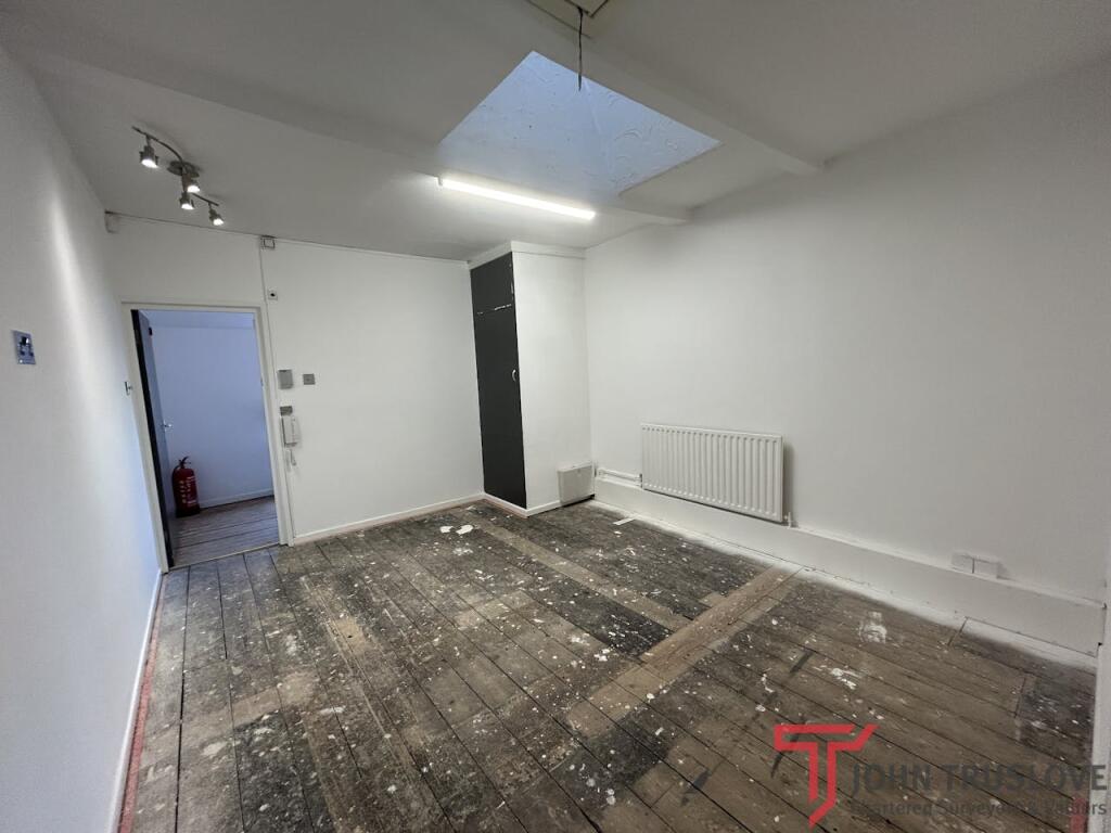 房产图片 5 - 英国伯克郡雷德迪奇教堂绿东18号，邮编B98 8BP