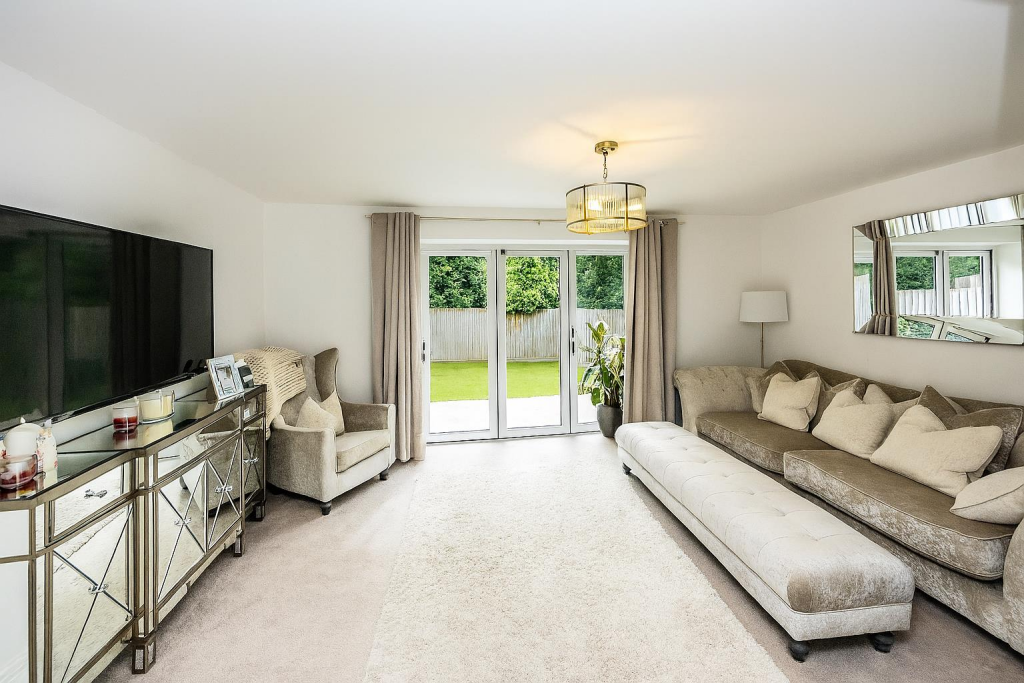 Additional image 7 of Cleckheaton Road, Low Moor, Bradford