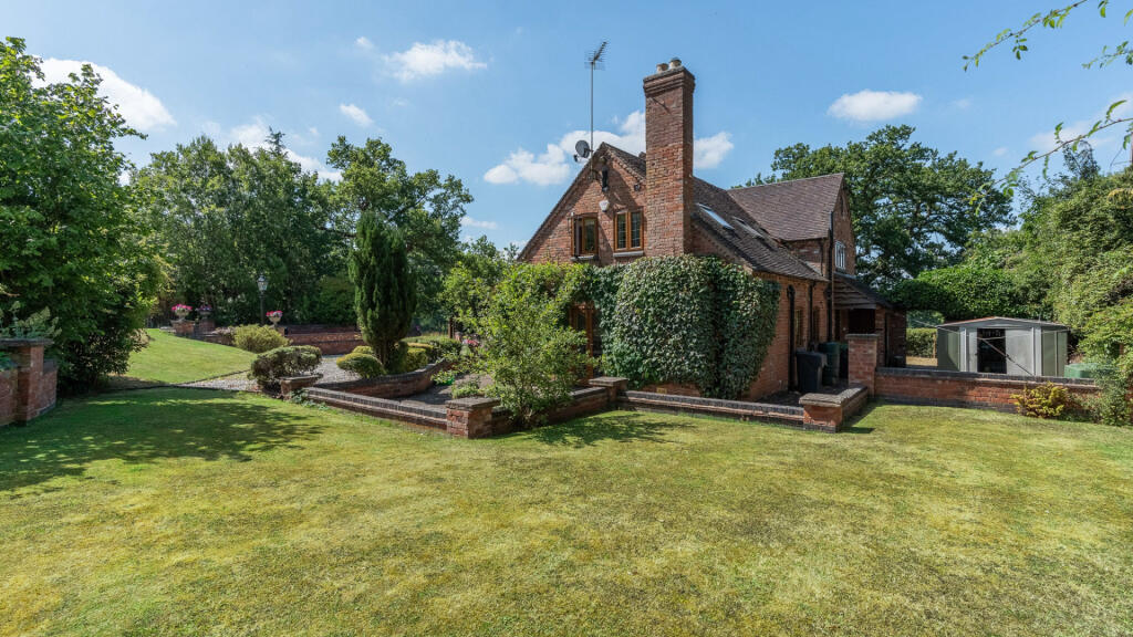 Additional image 29 of Carpenters Hill, Beoley, Redditch