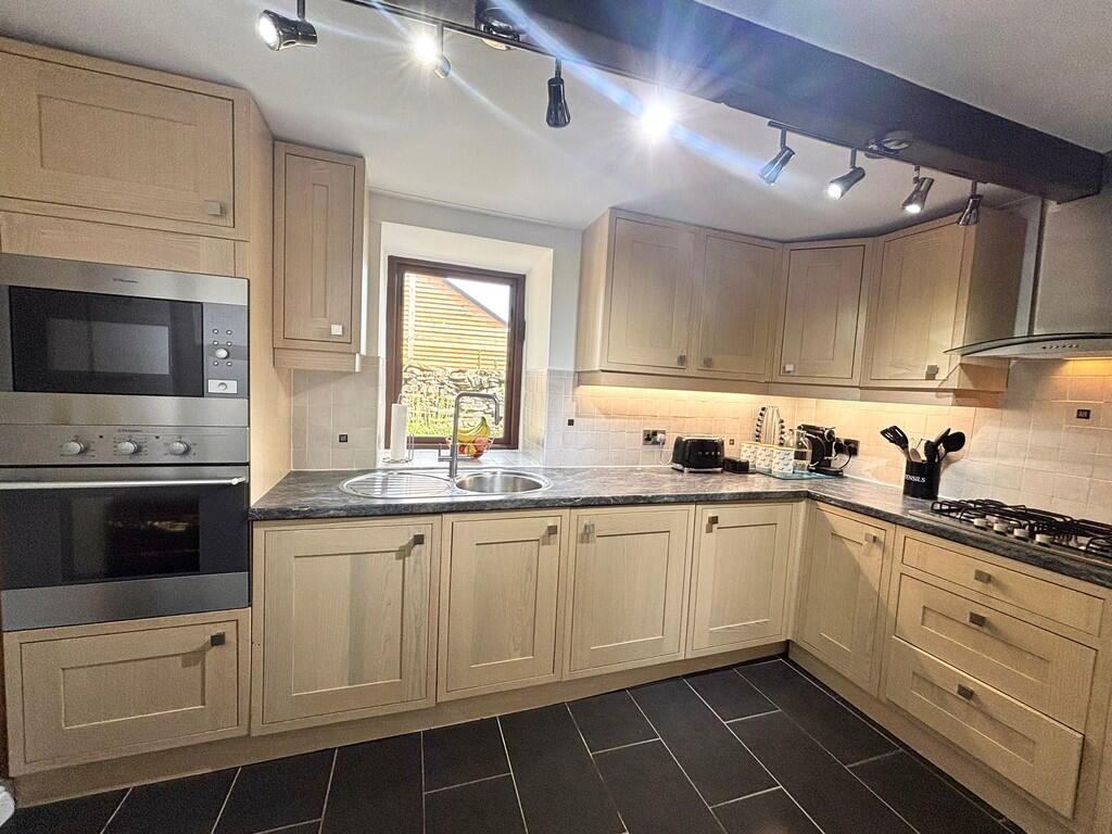 Additional image 5 of Hill Top Road, Thornton, Bradford