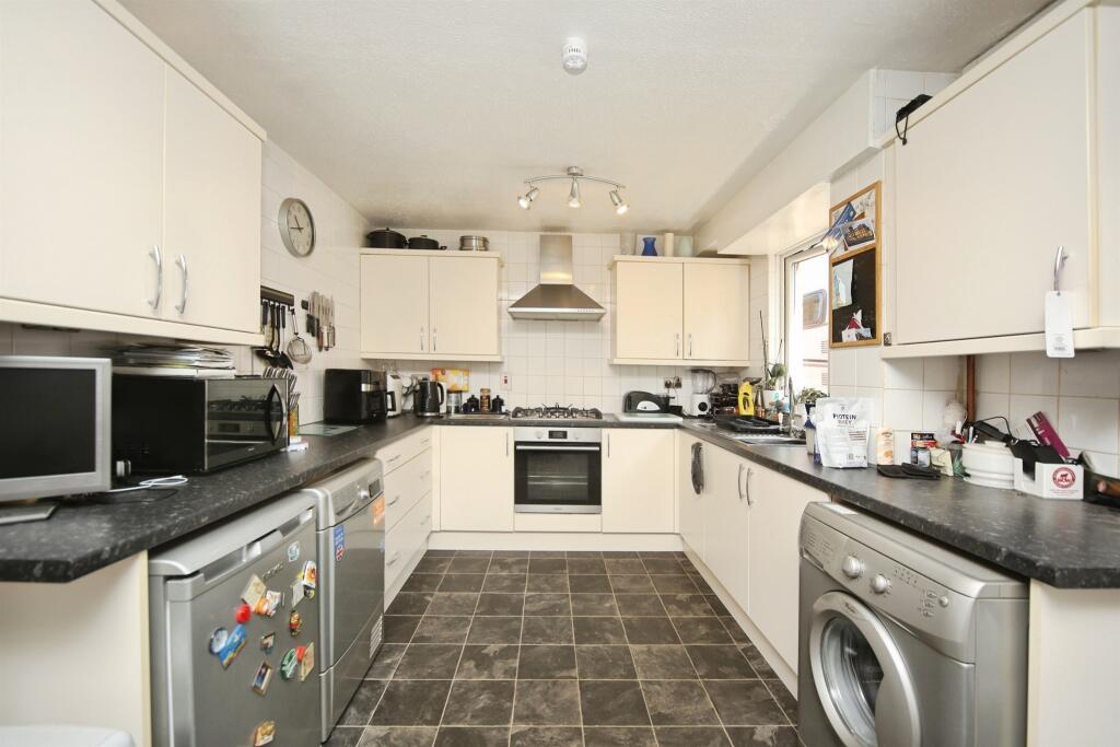 Additional image 19 of Shawbury Close, Redditch