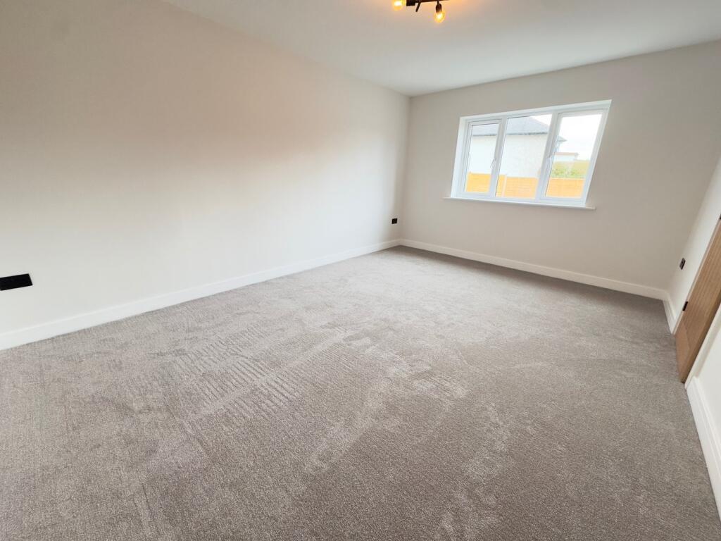 Additional image 5 of Bradford Road, Cottingley, Bingley, BD16