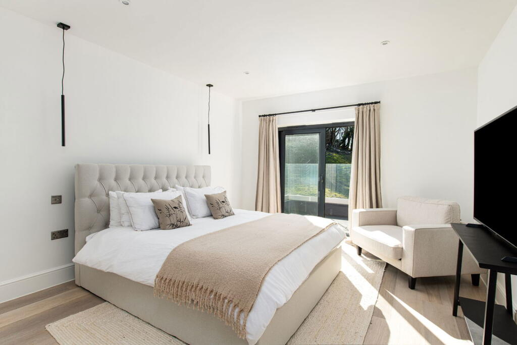 Additional image 12 of The Summer House, Cookswood