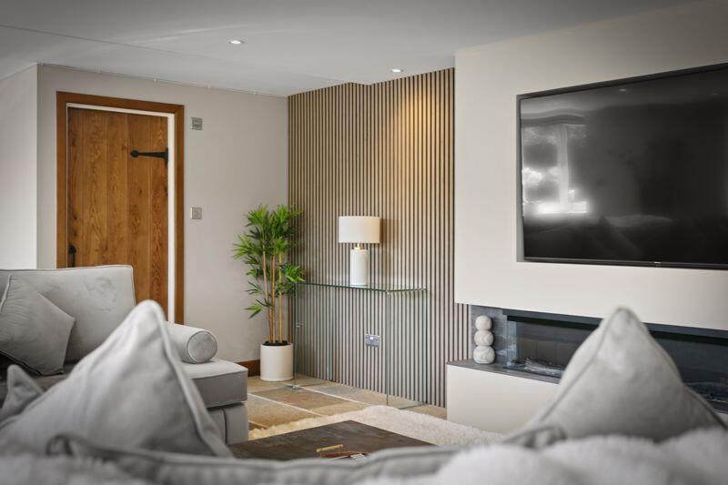 Additional image 8 of Glen Road, Eldwick