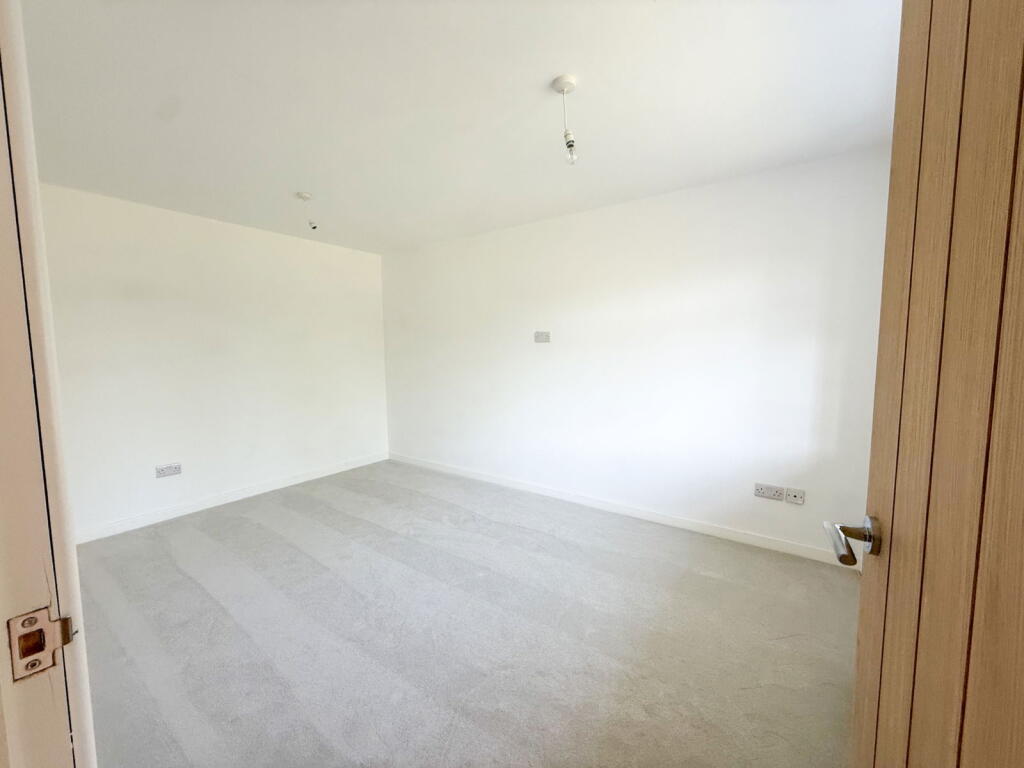 Additional image 7 of Neighbrook Close, Redditch,