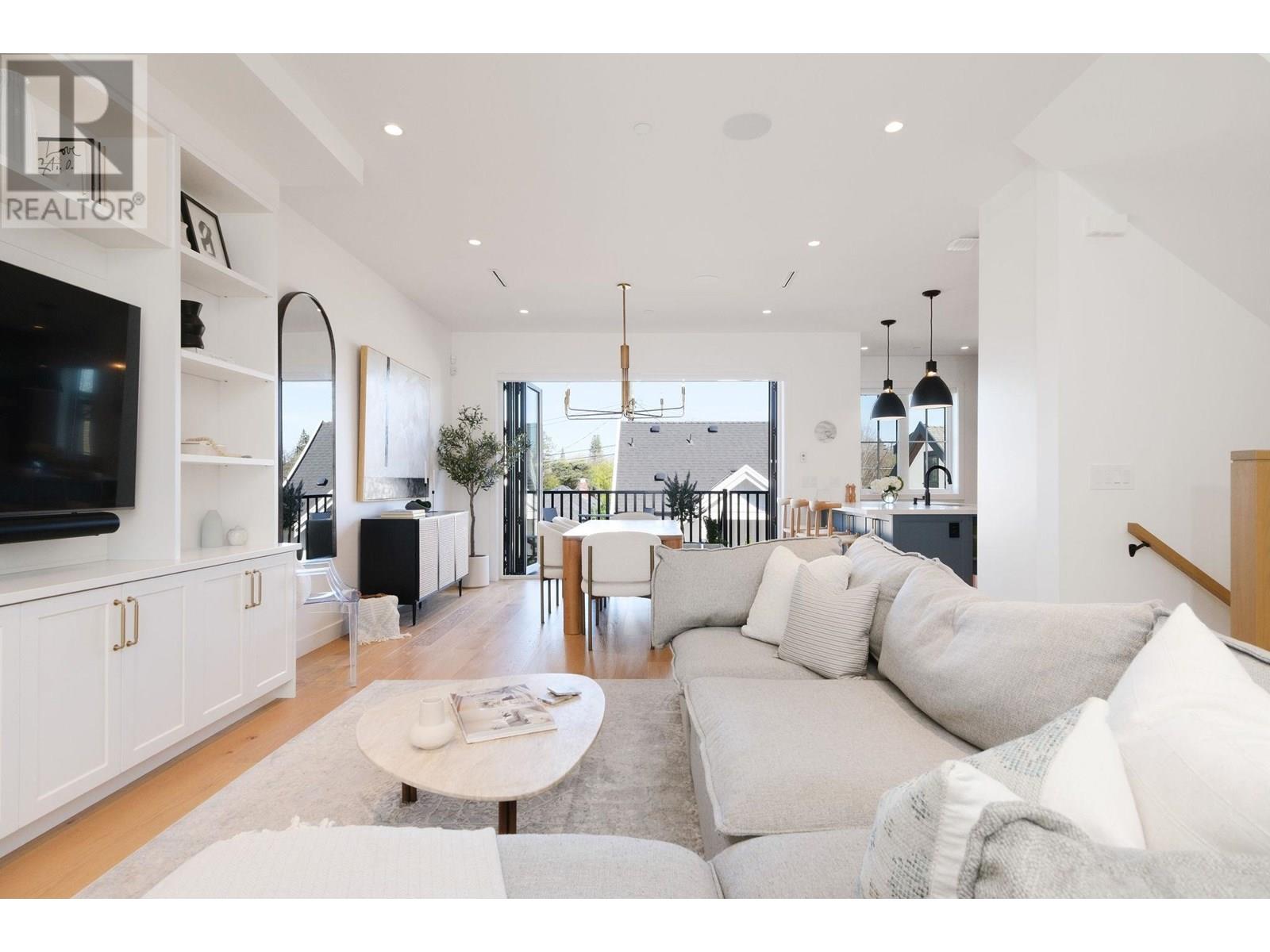 Primary image of 5814 CHESTER STREET|Vancouver, British Columbia V5W3B5