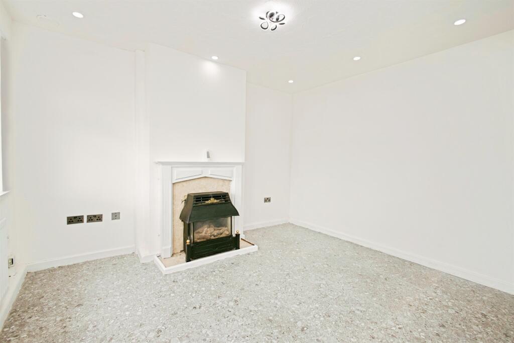 Additional image 3 of Freshfield Gardens, Allerton, Bradford