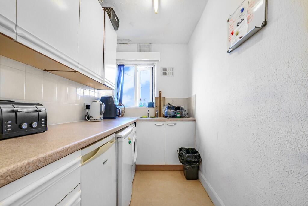 Additional image 5 of Bradford Road, Shipley, BD18