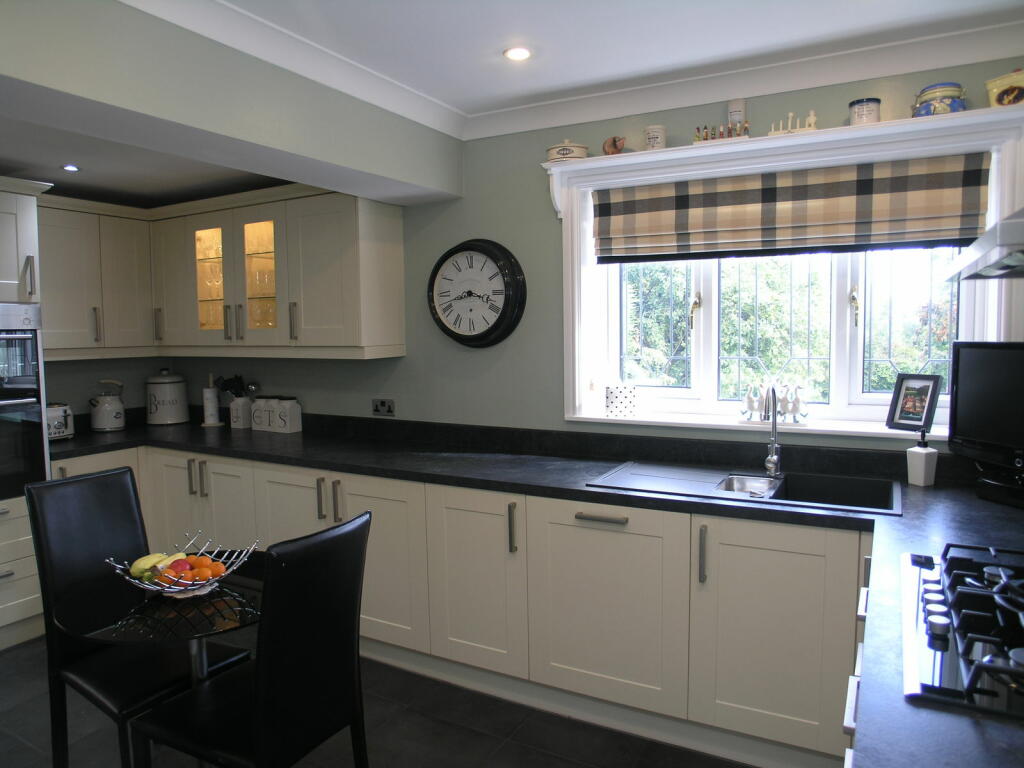 Additional image 6 of HALESOWEN, Manor Abbey Road